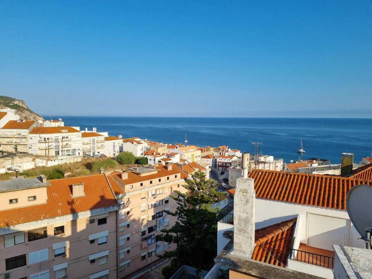 Casa Mar E Sol, New Apartment Near The Beach With Balcony Sesimbra Bagian luar foto