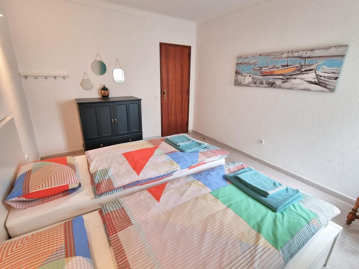 Casa Mar E Sol, New Apartment Near The Beach With Balcony Sesimbra Bagian luar foto