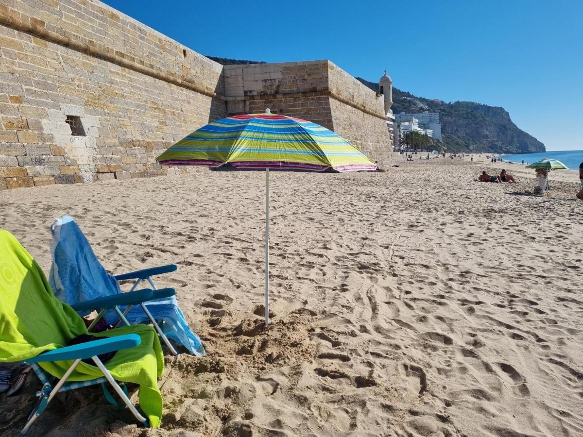 Casa Mar E Sol, New Apartment Near The Beach With Balcony Sesimbra Bagian luar foto