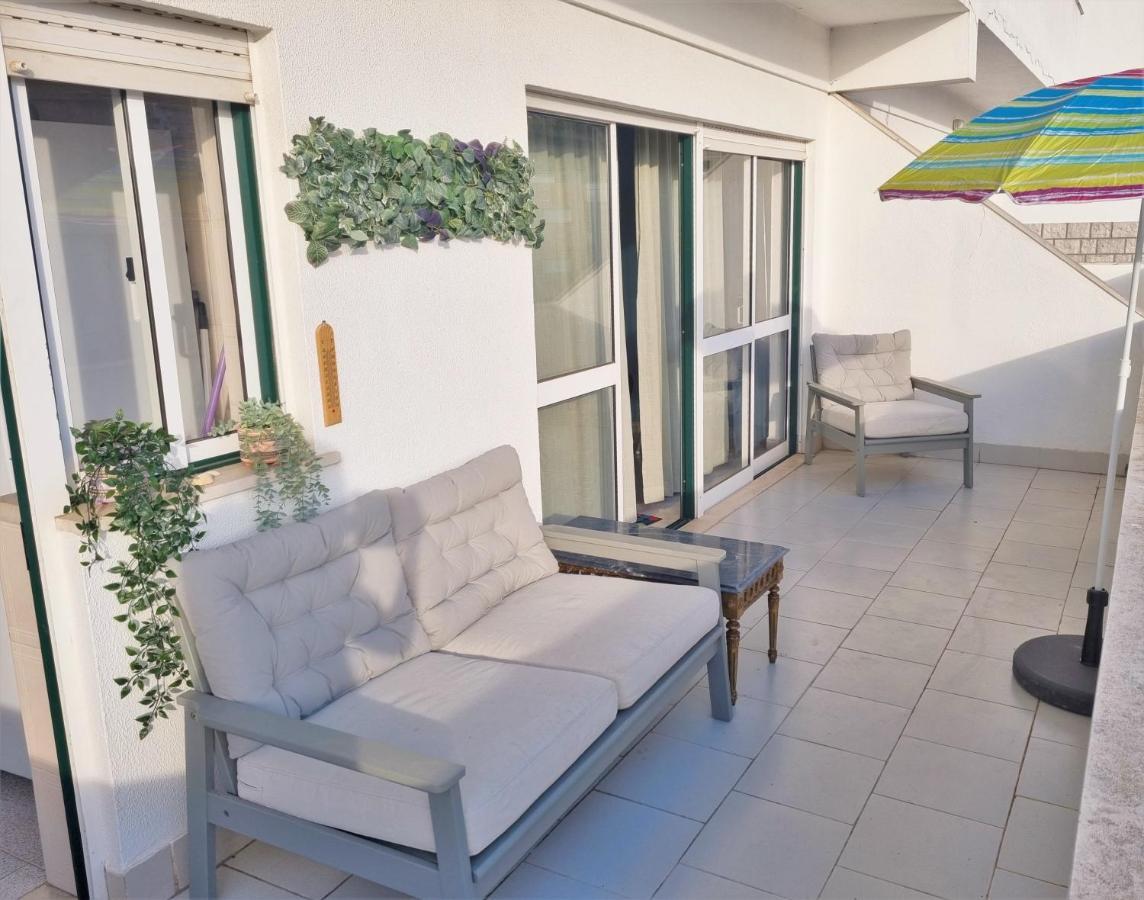 Casa Mar E Sol, New Apartment Near The Beach With Balcony Sesimbra Bagian luar foto